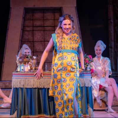 Anna Liggett and the cast of Aida - Photo by Dale Dong 