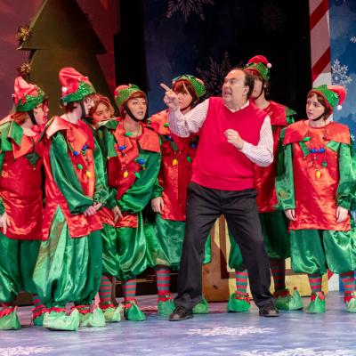 Gary Davis and the cast of Elf - Photo by Dale Dong 