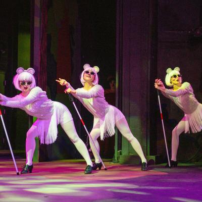 Ella Embry, Tong Xu, Isabella Rodeman - Photo by Dale Dong Photography 